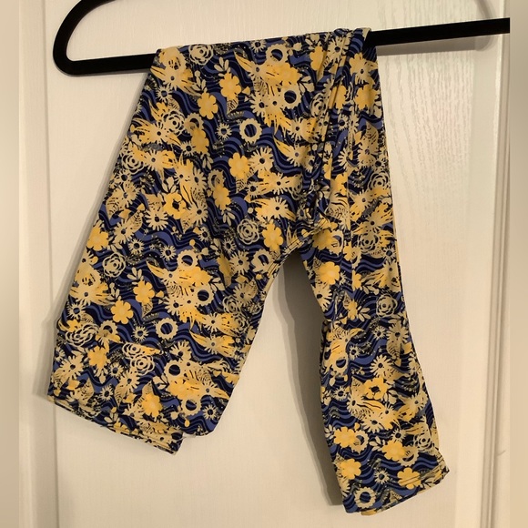 **SALE SEE BELOW** NWOT Lularoe Leggings - Picture 1 of 1